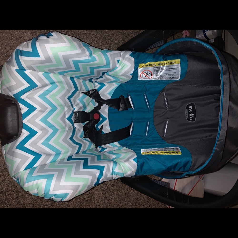 Evenflo Nurture Infant Car Seat